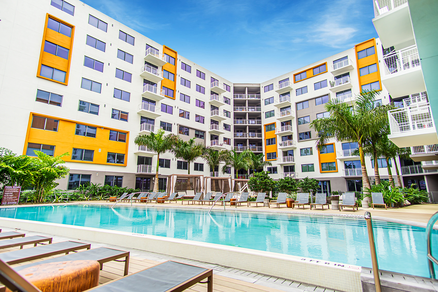 Manor Riverwalk Apartments